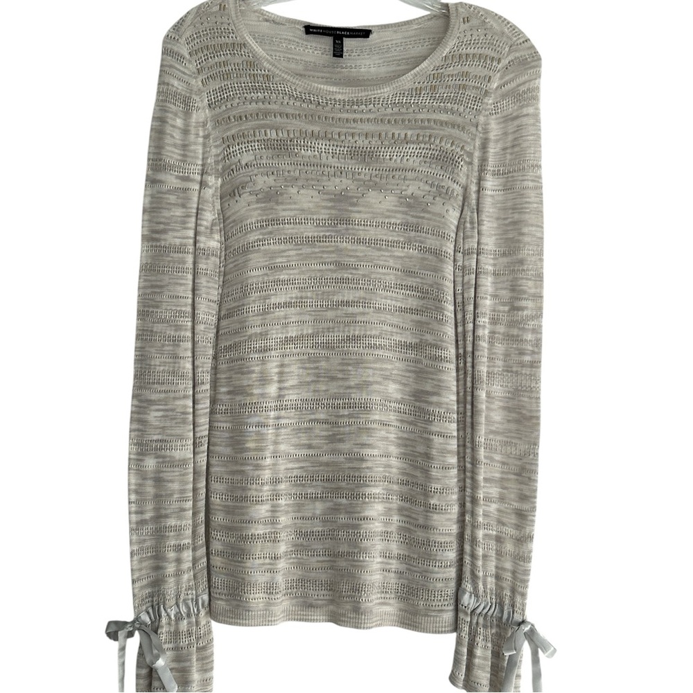 White House Black Market Light Gray Long Sleeve Top Size XS